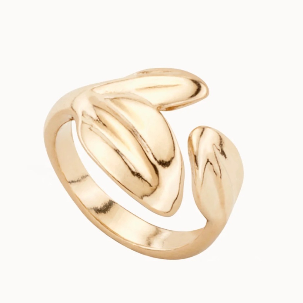 Uno de 50 Open Gold Leaf Ring - Picture 2 of 5